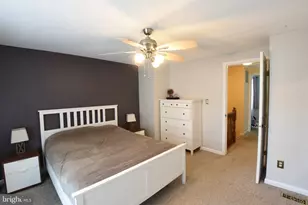 12824 Frontier Ln, Woodbridge, VA 22192 - Photo 15