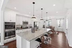 13044 Jessica Grove Pl, Woodbridge, VA 22192 - Photo 3
