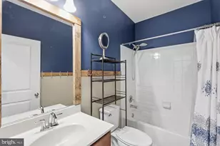 13044 Jessica Grove Pl, Woodbridge, VA 22192 - Photo 13