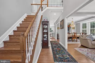 5969 Tapestry Dr, Woodbridge, VA 22193 - Photo 3