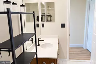 16114 Hawkwatch Ct, Woodbridge, VA 22191 - Photo 15