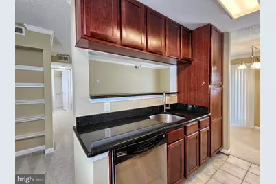 15641 Horseshoe Lane #641, Woodbridge, VA 22191 - Photo 7