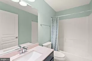 116 Mt High St, Occoquan, VA 22125 - Photo 35