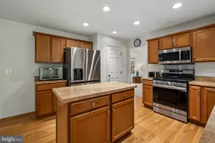 18905 Rosings Way, Triangle, VA 22172 - Photo 15