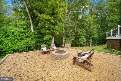 18323 Sharon Road, Triangle, VA 22172 - Photo 41