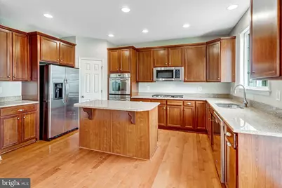 15420 Ann Arden Avenue, Woodbridge, VA 22193 - Photo 13