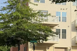 15272 Regents Park Dr, Woodbridge, VA 22191 - Photo 19