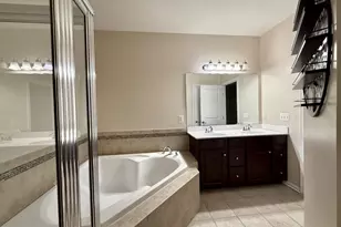 15272 Regents Park Dr, Woodbridge, VA 22191 - Photo 13