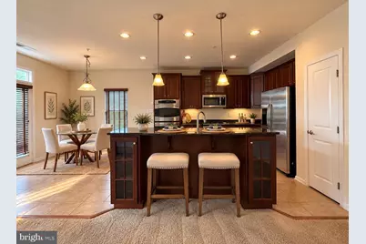 15272 Regents Park Drive #28, Woodbridge, VA 22191 - Photo 3