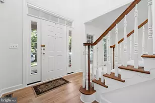 16653 Radcliffe Ln, Woodbridge, VA 22191 - Photo 9