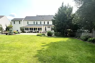 13555 Heritage Farms Dr, Gainesville, VA 20155 - Photo 21