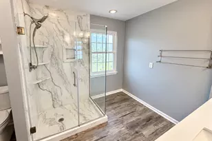 11736 Batley Pl, Woodbridge, VA 22192 - Photo 13