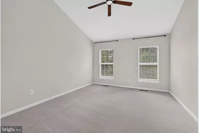17208 Larkin Drive, Dumfries, VA 22026 - Photo 27