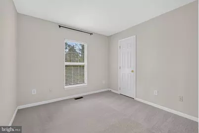 17208 Larkin Drive, Dumfries, VA 22026 - Photo 37