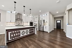 17775 White Campion Wy, Dumfries, VA 22026 - Photo 3