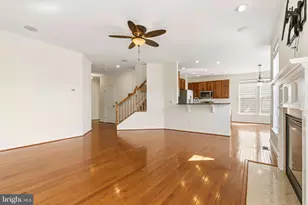 2440 Five Fathom Cir, Woodbridge, VA 22191 - Photo 17