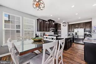 3341 Soaring Cir, Woodbridge, VA 22193 - Photo 19