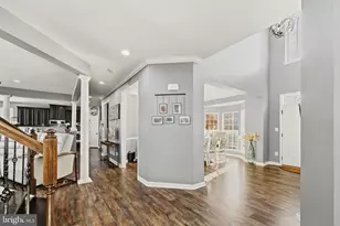 3341 Soaring Cir, Woodbridge, VA 22193 - Photo 9