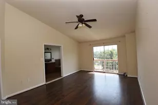 7953 Coachcrest Ct, Manassas, VA 20109 - Photo 23
