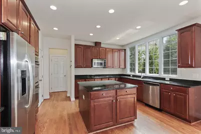 8409 Link Hills Loop, Gainesville, VA 20155 - Photo 11