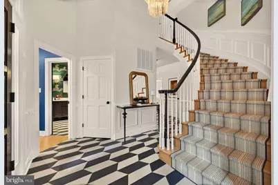 8085 Crooked Oaks Court, Gainesville, VA 20155 - Photo 15