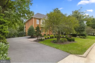 8085 Crooked Oaks Court, Gainesville, VA 20155 - Photo 7