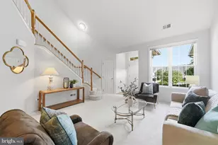 13705 Longmeade Ct, Gainesville, VA 20155 - Photo 7