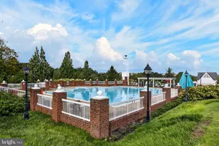 16936 Jed Forest Ln, Woodbridge, VA 22191 - Photo 5