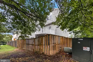 16936 Jed Forest Ln, Woodbridge, VA 22191 - Photo 51