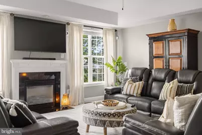 4308 George Frye Circle, Woodbridge, VA 22193 - Photo 5