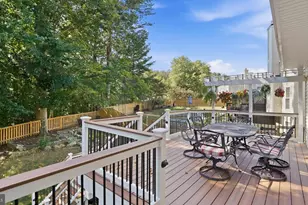 2826 Noble Fir Ct, Woodbridge, VA 22192 - Photo 51