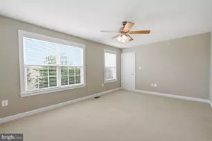 3297 Eagle Ridge Dr, Woodbridge, VA 22191 - Photo 57