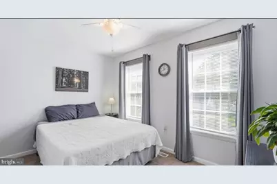 5633 Roundtree Drive, Woodbridge, VA 22193 - Photo 7