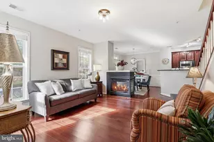 6803 Hampton Bay Ln, Gainesville, VA 20155 - Photo 3