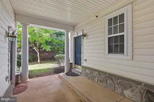 6803 Hampton Bay Ln, Gainesville, VA 20155 - Photo 31