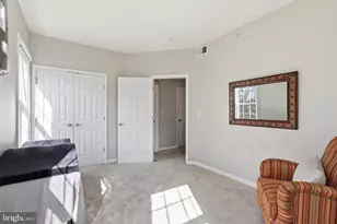 6803 Hampton Bay Ln, Gainesville, VA 20155 - Photo 23