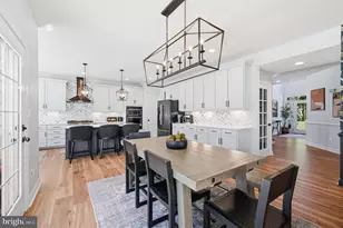 15418 Admiral Baker Cir, Haymarket, VA 20169 - Photo 15