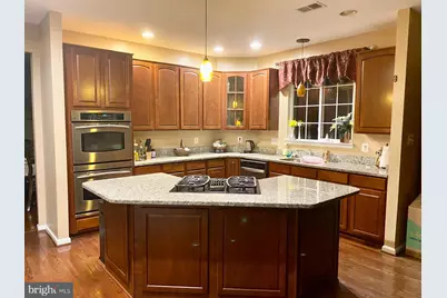 8570 Daltons Grove Way, Bristow, VA 20136 - Photo 5
