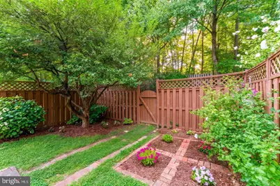 12816 Silvia Loop, Woodbridge, VA 22192 - Photo 17