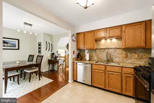 12816 Silvia Loop, Woodbridge, VA 22192 - Photo 11