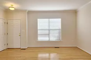684 Belmont Bay Dr, Woodbridge, VA 22191 - Photo 5