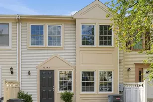 12158 Old Salem Ct, Woodbridge, VA 22192 - Photo 1