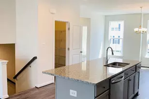 8196 Maude Ln, Manassas, VA 20110 - Photo 7