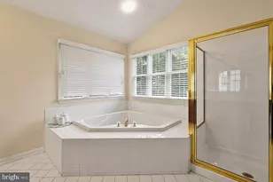 17968 Swans Creek Ln, Dumfries, VA 22026 - Photo 39