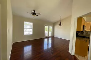 14319 Raddock Ct, Woodbridge, VA 22193 - Photo 3
