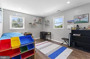 13728 Gran Deur Dr, Woodbridge, VA 22193 - Photo 11