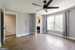 1895 Pohick Creek Ct, Woodbridge, VA 22192 - Photo 15