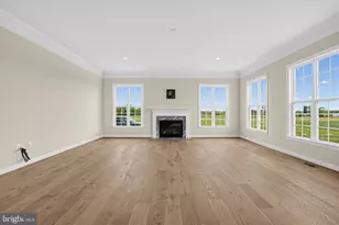 12221 Parkgate Dr, Nokesville, VA 20181 - Photo 9
