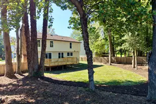 15177 Holleyside Dr, Dumfries, VA 22025 - Photo 5