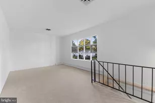 4509 Hamilton Dr, Woodbridge, VA 22193 - Photo 3